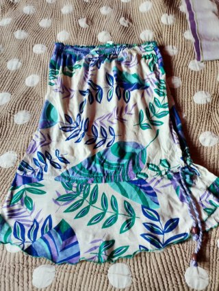 Falda playera estampada talla L