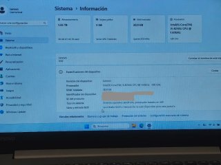Ordenador portátil Lenovo Plata