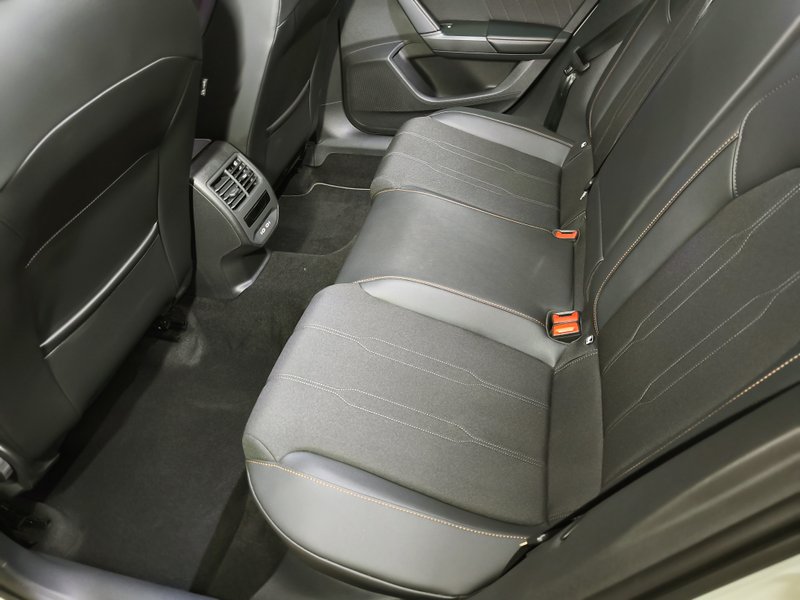 Cupra León 2025, foto 5