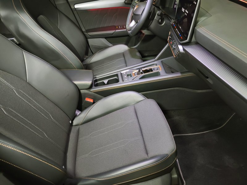 Cupra León 2025, foto 8