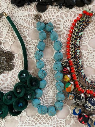 Set di Gioielli: Collana e Orecchini