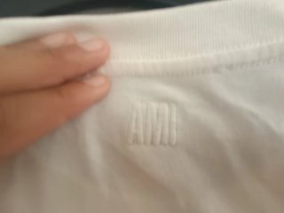 Camiseta AMI Paris blanca con corazón