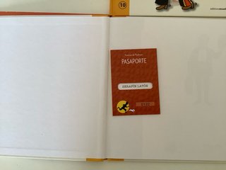 Lote de libro de tintin y sus amigos