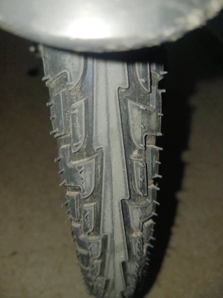 Bicicleta de paseo blanca