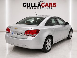 Chevrolet Cruze 2011