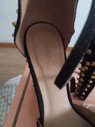 Sandalias Zara Animal Print Tachuelas