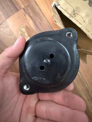 Soporte transmisión Audi S4 B7 - Nuevo sin usar