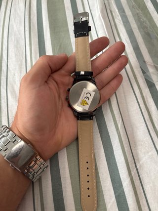 Reloj Negro Nuevo