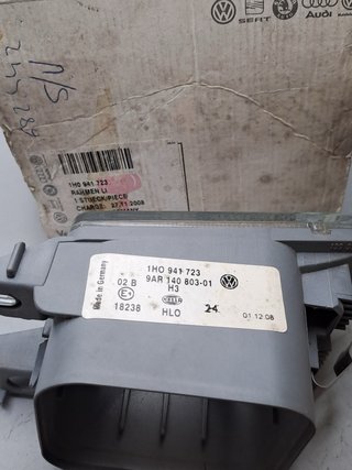 Tulipa Antiniebla Hella VW Golf/Vento 1HO941703