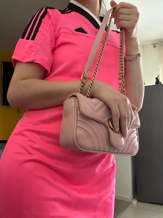Borsa rosa con cuore trapuntato