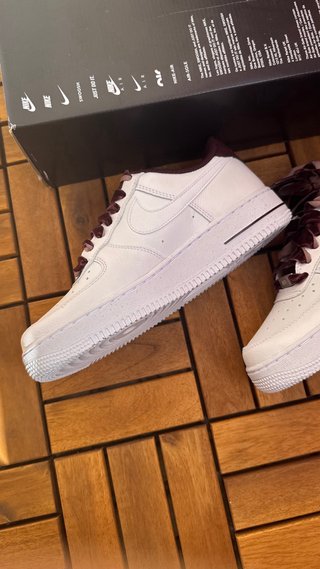 Nike Air Force 1 Talla 39 Rojo/Blanco