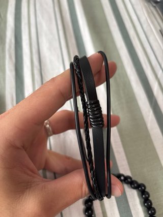 3 Pulseras Negras sin estrenar