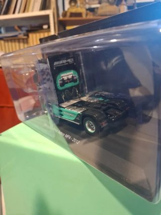 Camión Mercedes Actros MP4 1:43