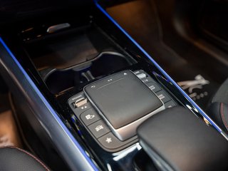 MERCEDES-BENZ GLA GLA 200 D