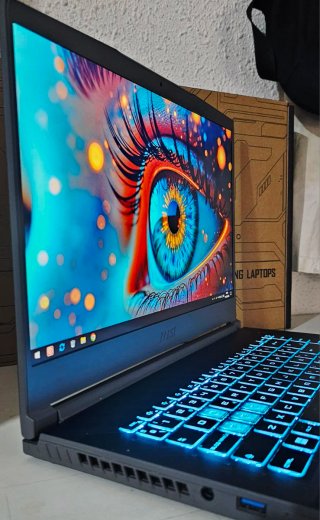 PORTATIL GAMING RTX 32GB RAM