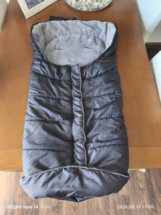 Passeggino Peg Perego grigio e sacco invernale