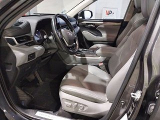 Toyota Highlander 2.5 Advance P. Met. Techo Panorámico