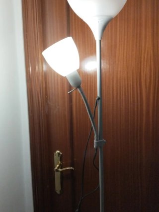 Lámpara de pie moderna 1,78m de alto