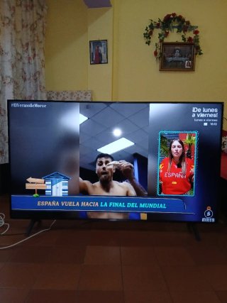 LG 65 4K TV - Sin Uso