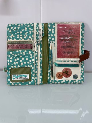 Portadocumentos vintage con flores y pájaro