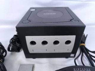 Nintendo GameCube Negra y Plateada