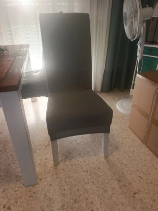 4 Sillas de comedor de polipiel y madera