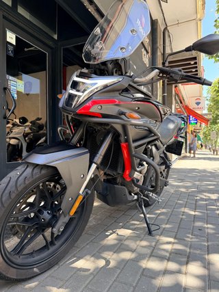 VOGE 300 DS Adventure Recién Revisada