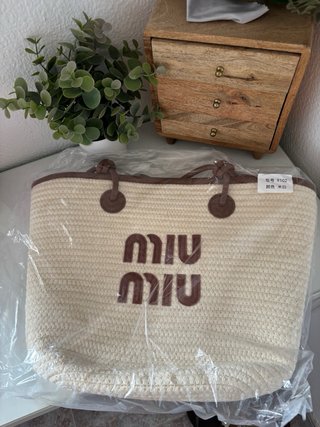 Bolso de rafia grande Mïu Mïu