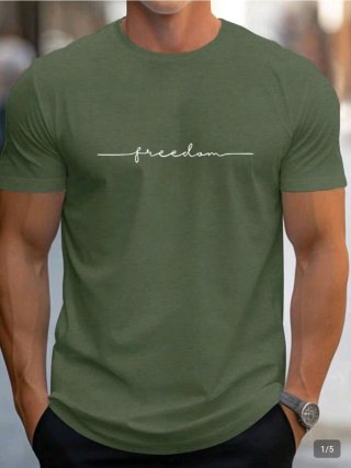 Camiseta verde con estampado freedom