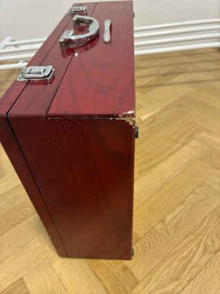 Maletín vintage con espejo y cajón