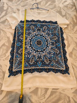 Blusa larga con estampado de mandala