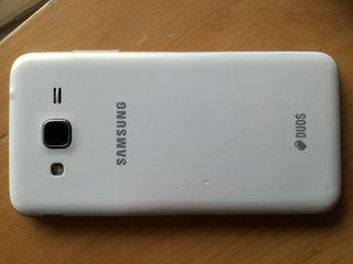 No regateo--Samsung Galaxy J3 S6.