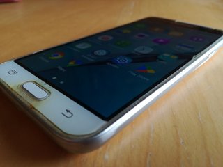 No regateo--Samsung Galaxy J3 S6.