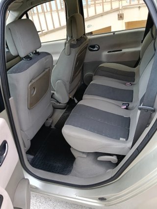 Renault Grand Scenic 2006