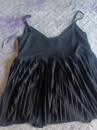 Top Zara negro tirantes plisado