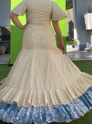 Traje de flamenca bata desde L HASTA 44-46 NUEVO