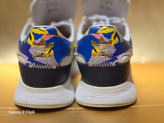 Zapatillas Adidas Mujer Doradas y Blancas
