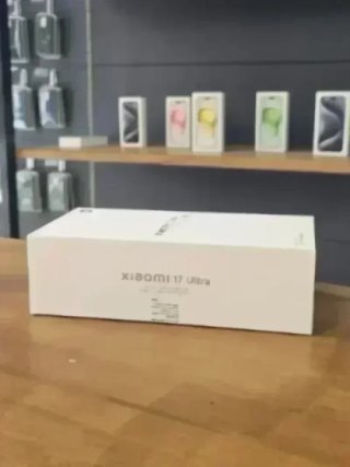 XIAOMI 17 Ultra 512GB Nero Sigillato 16 RAM