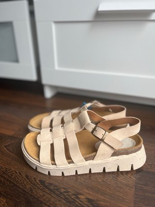 Sandalias MTNG Beige Nuevas