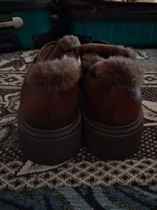 Mocasines marrones con pelo