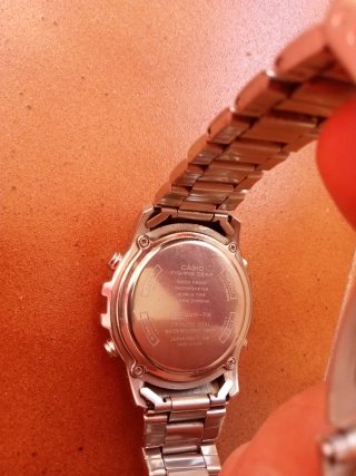 Reloj Casio AMW-706 Analógico-Digital