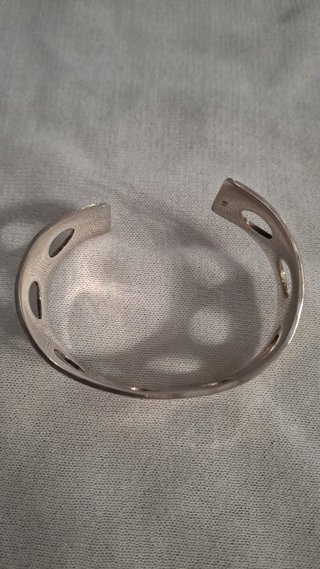 Brazalete Rígido Plata de Ley 925