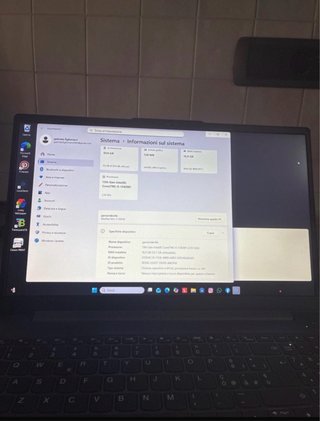 Lenovo 15IRH8 Notebook Grigio/Argento u