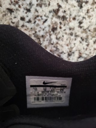 Deportivas Nike Training Negras y Blancas