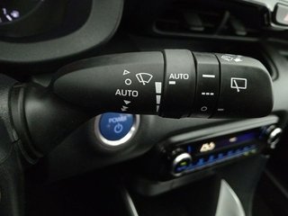 Toyota Yaris 1.5 120H Active Plus