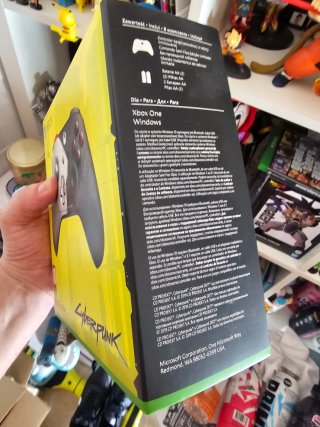 Mando Xbox Cyberpunk 2077 Precintado