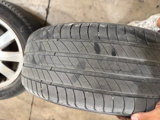 Llantas Renault (4 unidades)