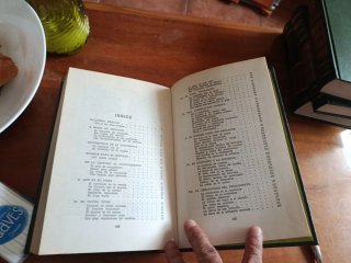 Gran libro de yoga Anmoreca