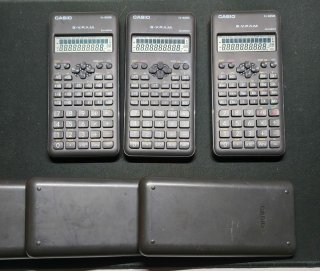 3 Calculadoras Casio fx-82MS