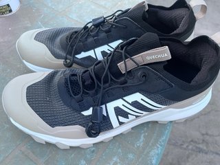 Zapatillas Trail Quechua Negras